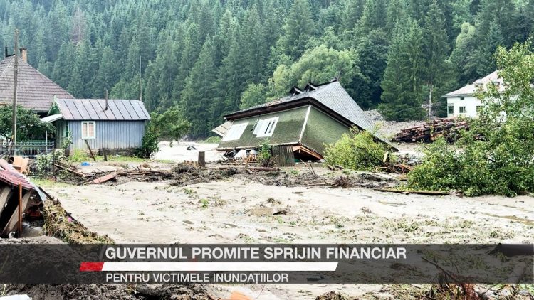 Case distruse de viituri în Broșteni, județul Suceava, după inundațiile puternice care au afectat zona montană.